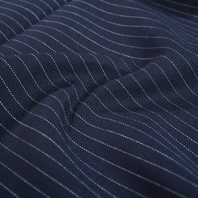 Tejido elástico con diseño de rayas teñidas en hilo personalizado para trajes y blazers